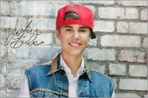 Justin Bieber - Red Cap